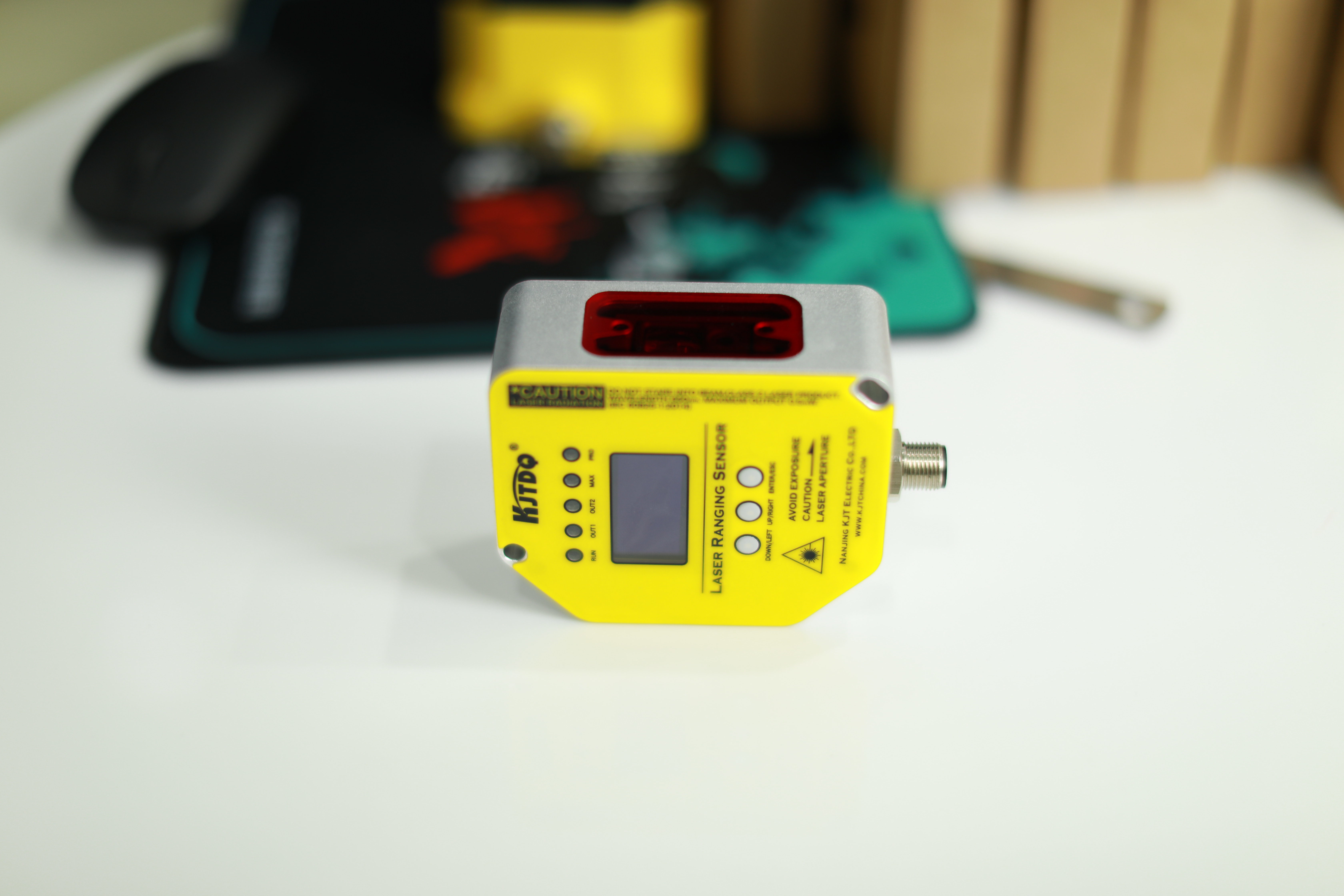 激光測(cè)距傳感器模擬量輸出在plc應(yīng)用 激光測(cè)距傳感器模擬量輸出在plc應(yīng)用